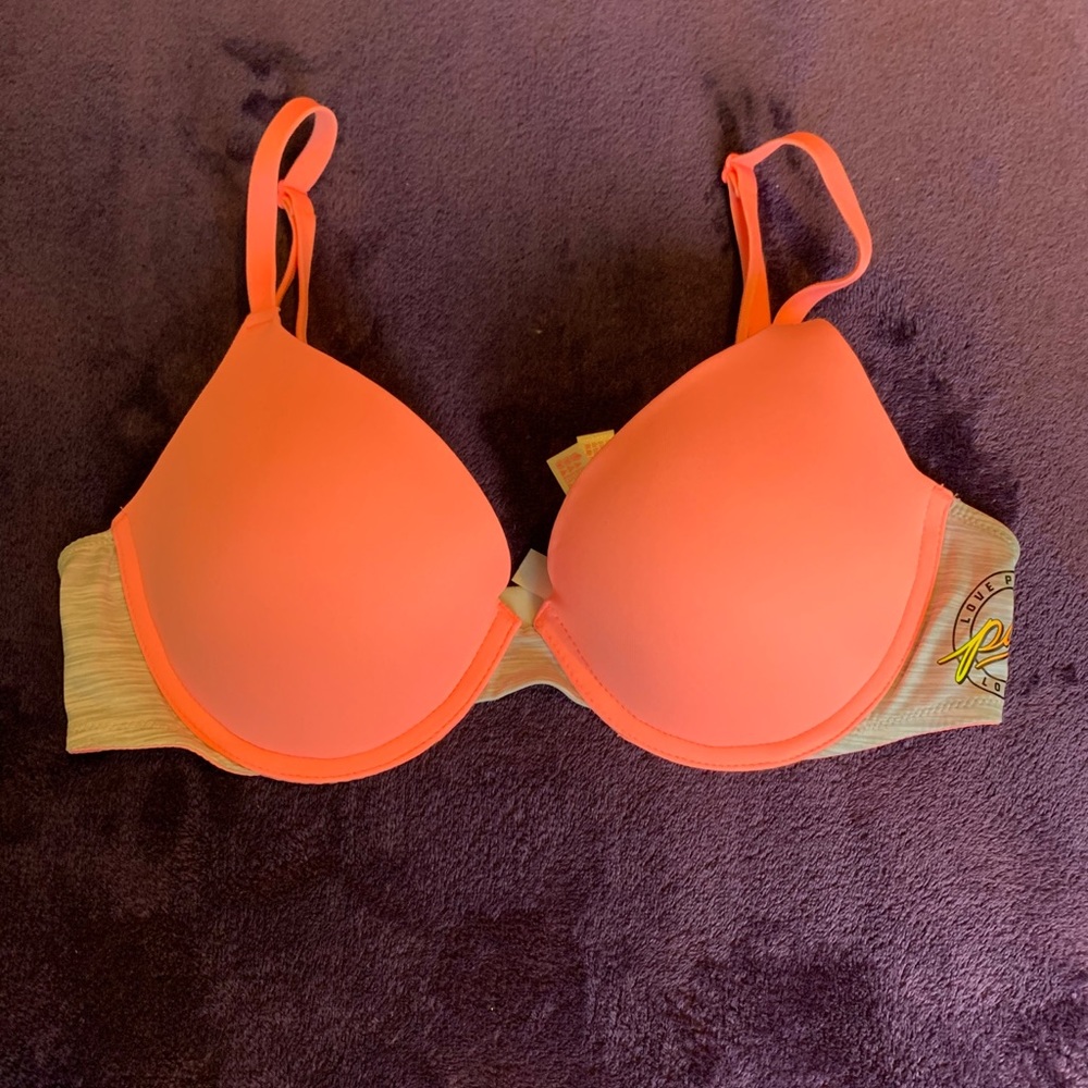 PINK Bra- Everywhere Push Up